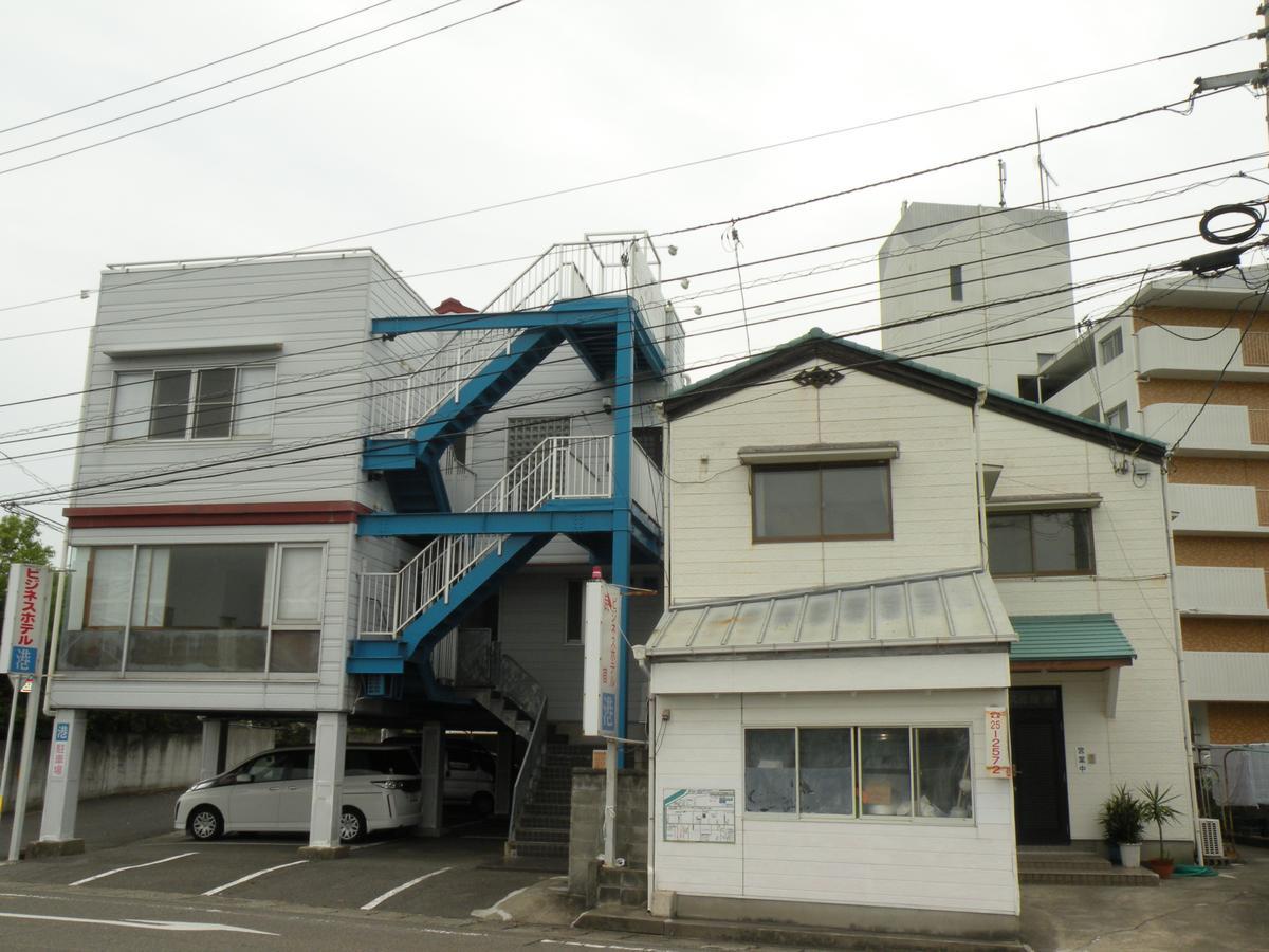 Business Hotel Minshuku Minato Tokushima Buitenkant foto